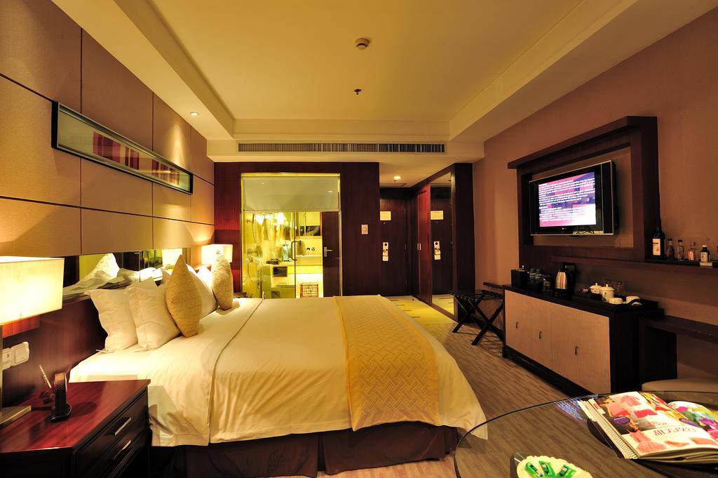 Xiongchu International Hotel Wuhan Room photo