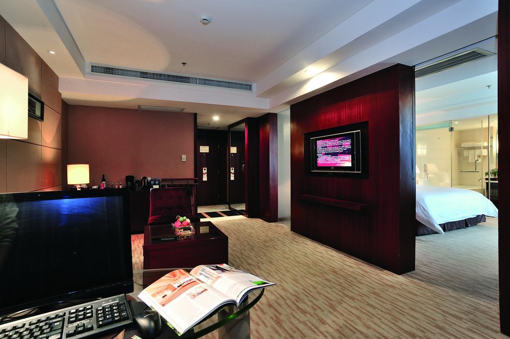 Xiongchu International Hotel Wuhan Room photo