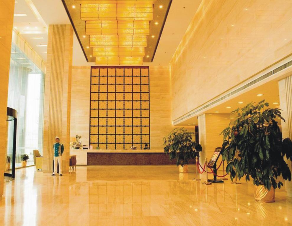 Xiongchu International Hotel Wuhan Exterior photo