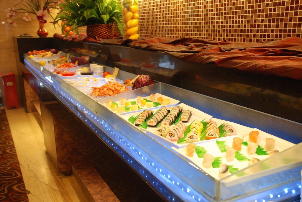 Xiongchu International Hotel Wuhan Exterior photo