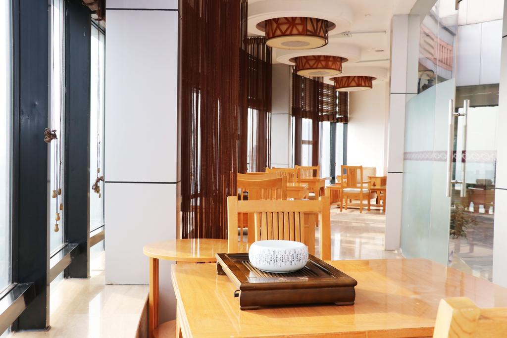 Xiongchu International Hotel Wuhan Exterior photo