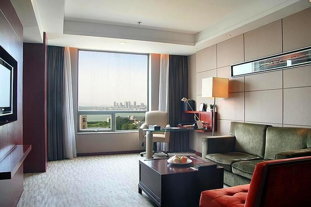 Xiongchu International Hotel Wuhan Exterior photo