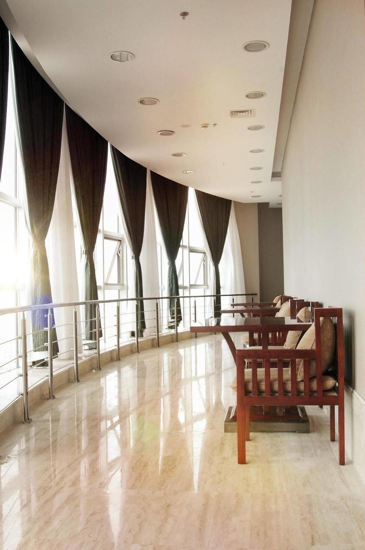 Xiongchu International Hotel Wuhan Exterior photo